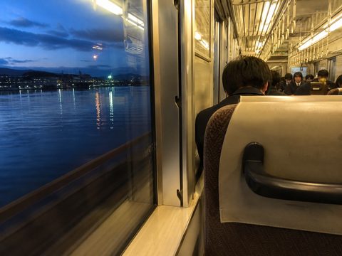 回岡山的暖氣車廂